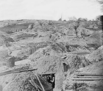 Petersburg, Virginia. Confederate fortifications at "Gracie's Salient." LOC Call #: LC-B815- 1059[P&P]